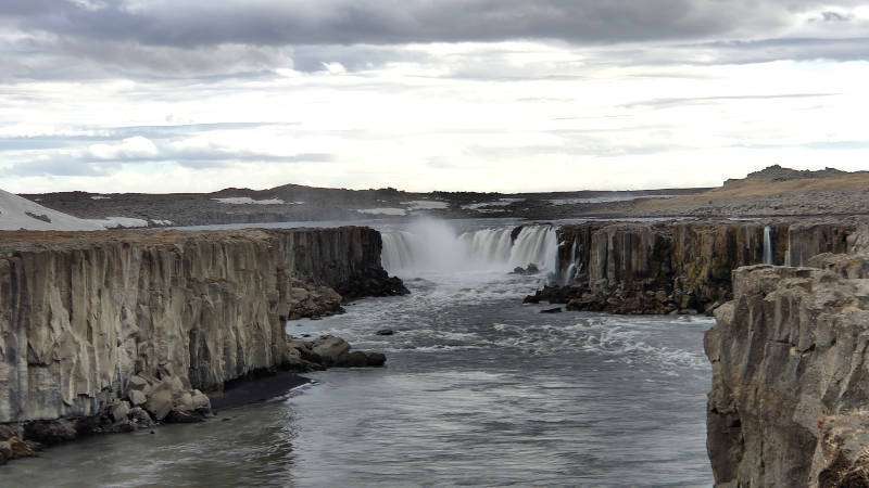 Selfoss-waterfall 5-Day Classic Guided Ring Road Tour Nicetravel Iceland