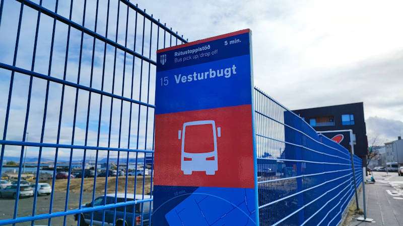 Bus Stop 15 - Vesturbugt closeup2