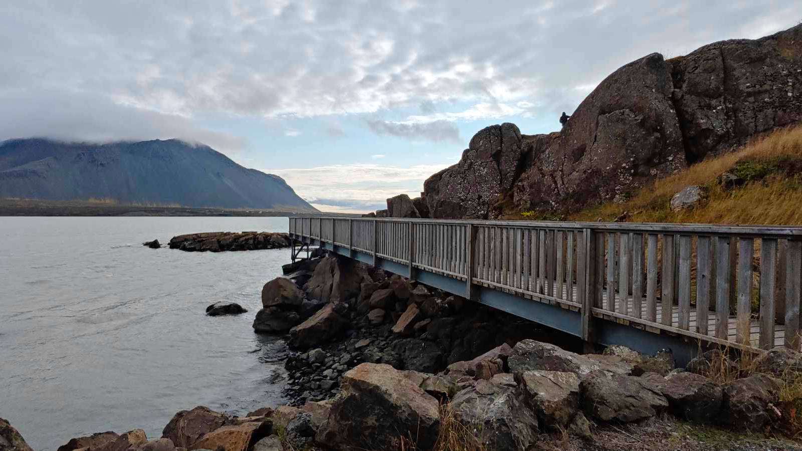 Borgarnes Shore Walks