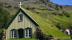 Hofskirkja turf church in Iceland