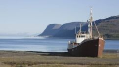 Garðar Shipwreck