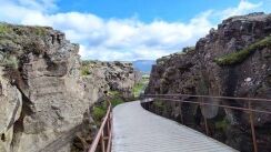 Walk between continents